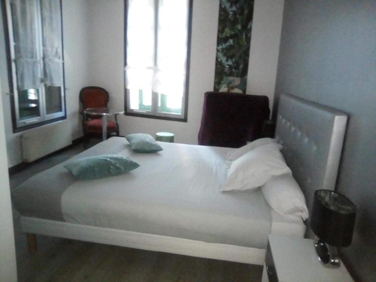 ベルベス Madelon IV Bed & Breakfast エクステリア 写真
