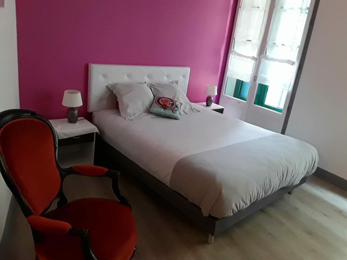 ベルベス Madelon IV Bed & Breakfast エクステリア 写真