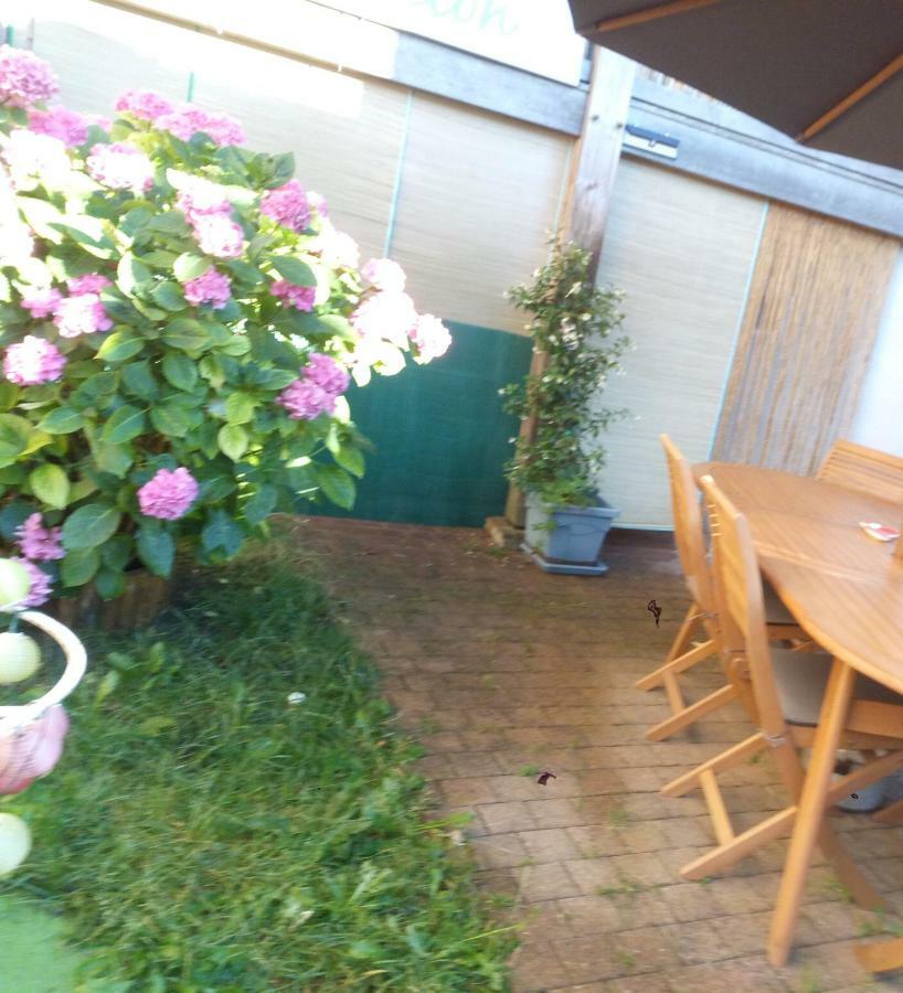 ベルベス Madelon IV Bed & Breakfast エクステリア 写真